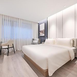 Jimu Twin Room